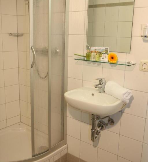 スタンダード４人部屋, Arberschutzhaus