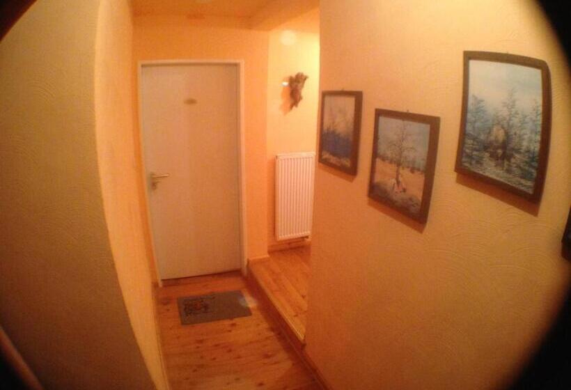 Номер Стандарт Индивидуальный, Gästehaus Burg Molbach