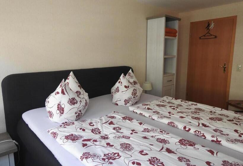 Апартаменты 1 Спальня, Ratsstübchen