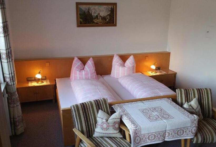 Номер Стандарт с Балконом, Villa Bergkristall