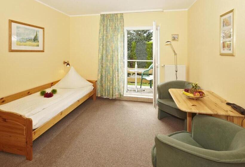 Номер Стандарт Индивидуальный с Балконом, Pension Buchfink