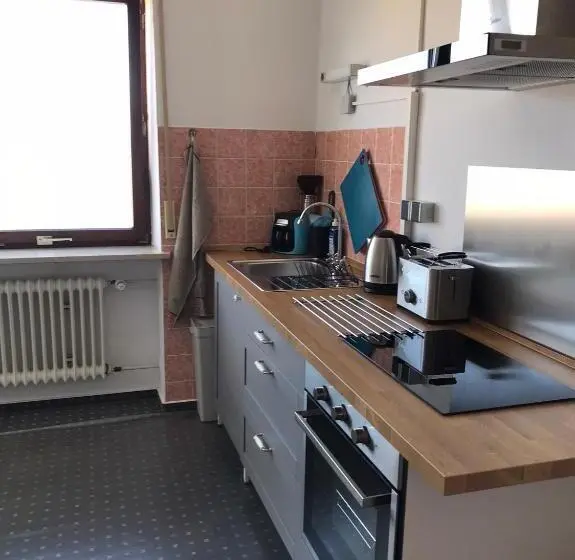 スタンダードルーム, Landgasthof Felsenkeller
