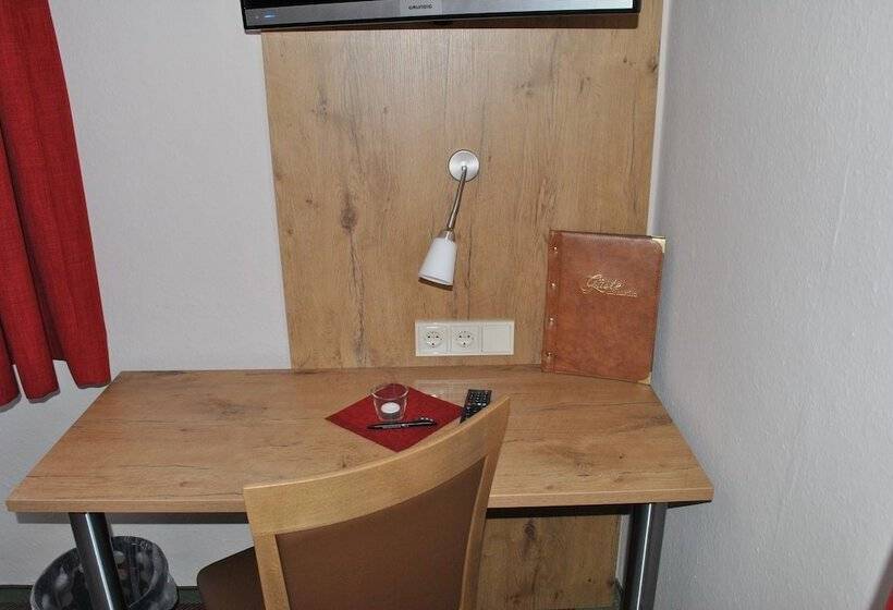 スタンダードトリプルルーム, Gasthof Kampenwand Bernau