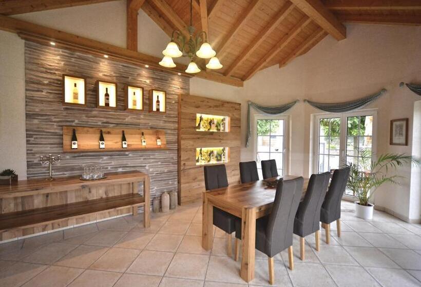 带阳台的标准单人间, Wein & Gästehaus Rosenlay