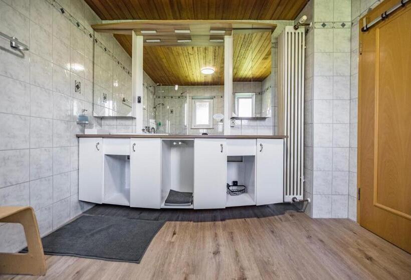 Pokój Standard, Pension Gimpl