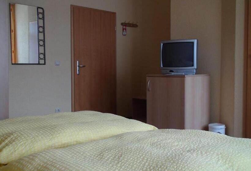 标准间, Pension Kreisel