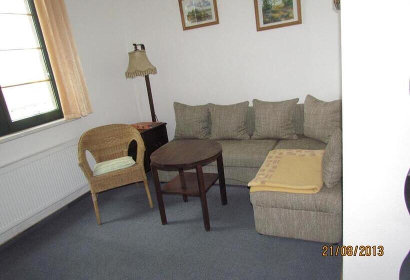 コンフォートルーム, Kleine Pension