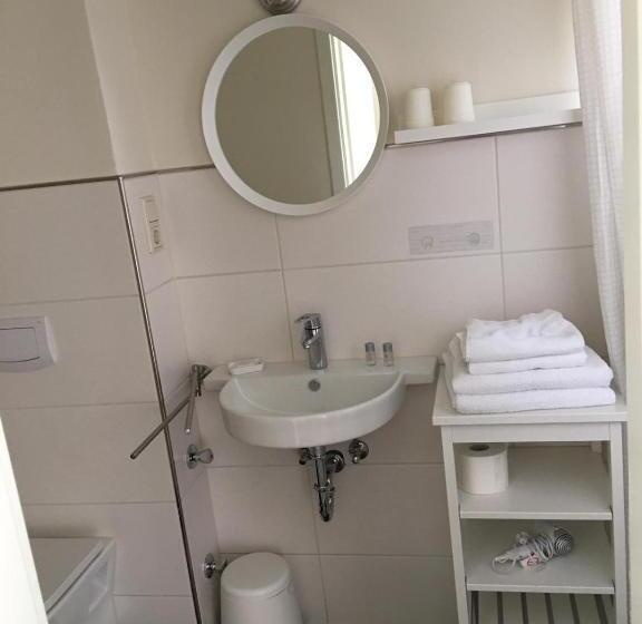 شقة غرفتين, Auszeit Am Eifelsteig