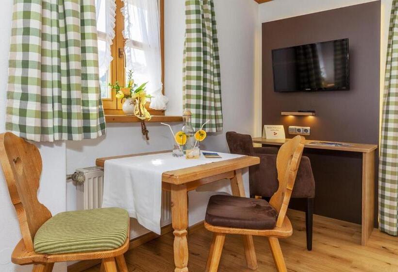 اتاق استاندارد, Demelhof