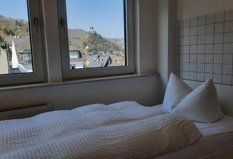 标准单人间, Pension Schneider