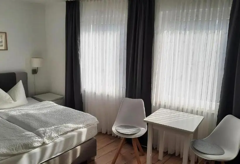 Huoneisto 1 Makuuhuone, Pension Schneider
