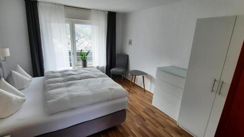 带1个卧室的带阳台的公寓, Pension Schneider