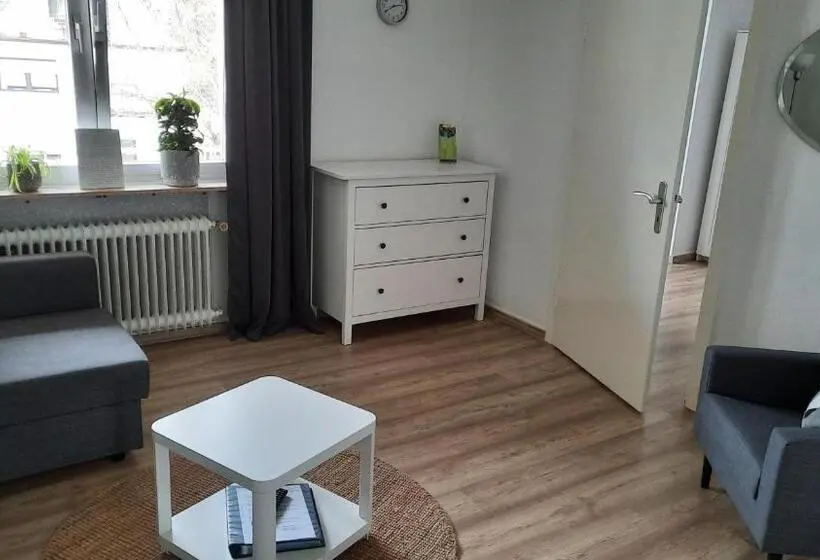 Huoneisto 2 Makuuhuonetta, Pension Schneider