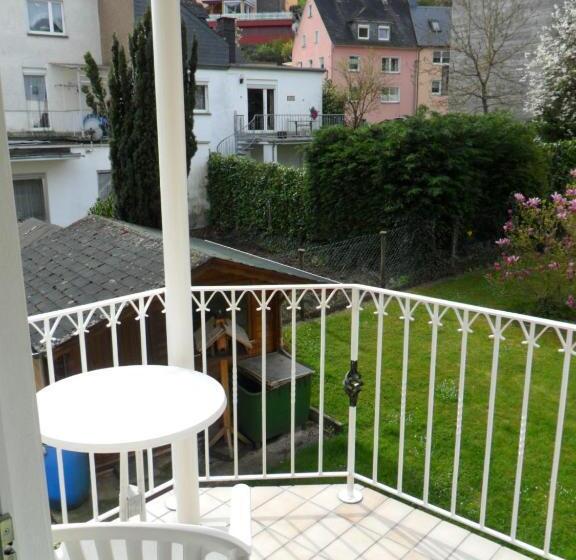 带2个卧室的公寓, Pension Schneider