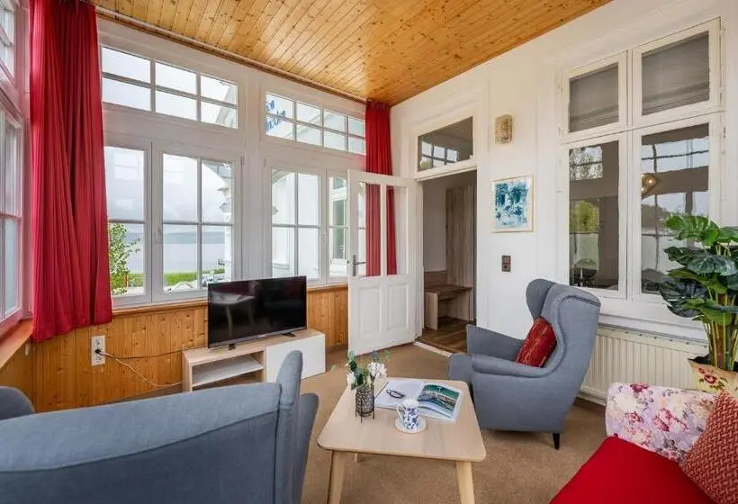 آپارتمان 1 خوابه با چشم‌انداز, Pension Villa Seefrieden