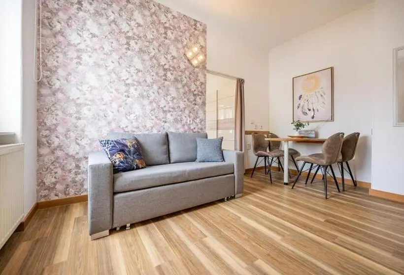 آپارتمان 1 خوابه با چشم‌انداز, Pension Villa Seefrieden