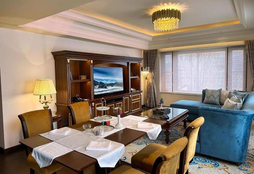 带2个卧室的套房, The Indus Valley