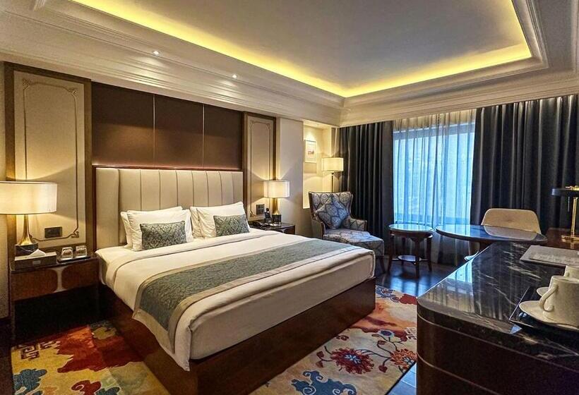 带2个卧室的套房, The Indus Valley