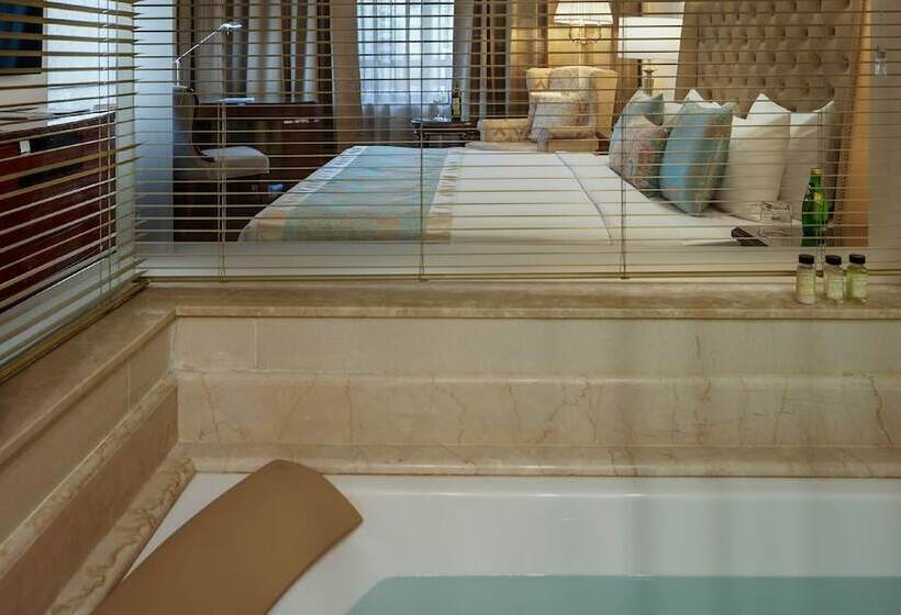 豪华房间, The Indus Valley