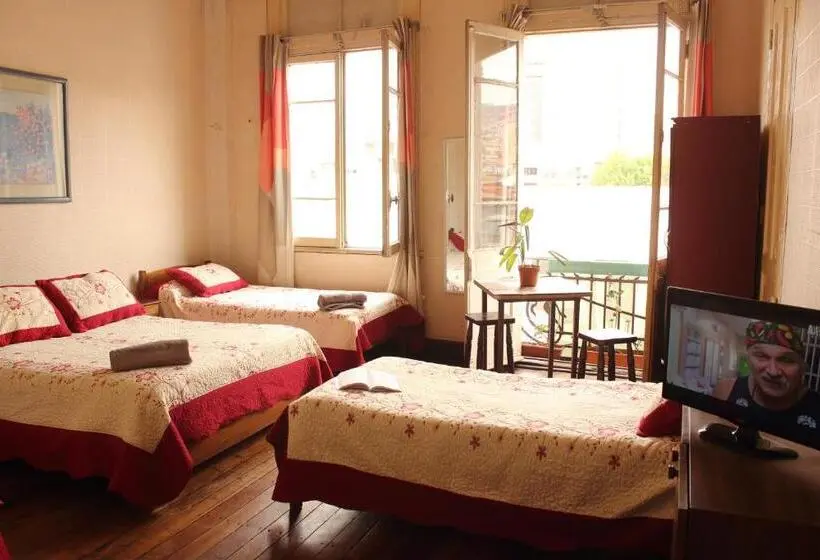 اتاق استاندارد سه نفره, Hostal Fiorenttina