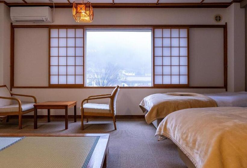 高级大房间, Yumori Onsen Hostel