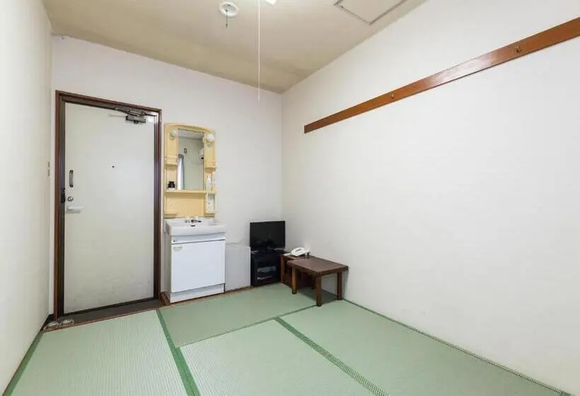 バスルーム共有のシングルスタンダード, Isesaki East