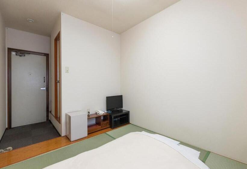 غرفة قياسية فردية, Isesaki East