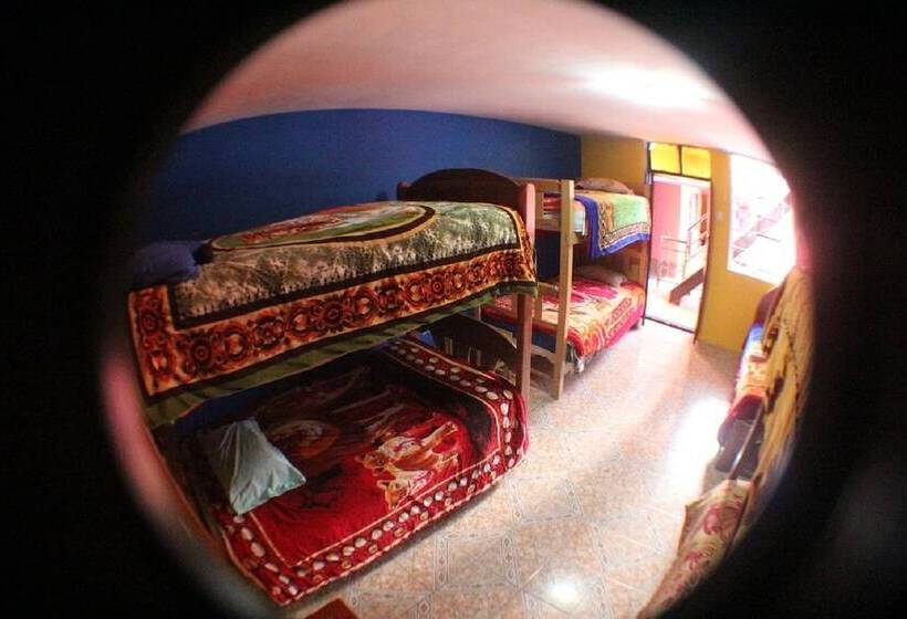 Кровать в Общей Комнате, Hostel Cofico Cusco