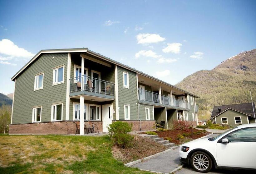 Апартаменты 1 Спальня с Видом, Førde Gjestehus Og Camping