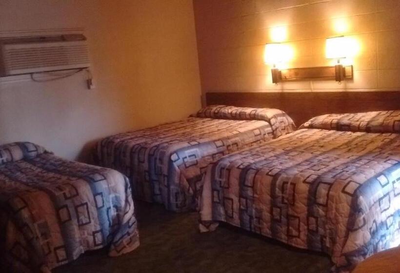 패밀리 룸, Cedar Inn