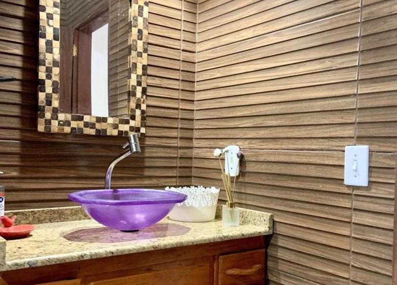 스위트, Cantinho Da Cineka