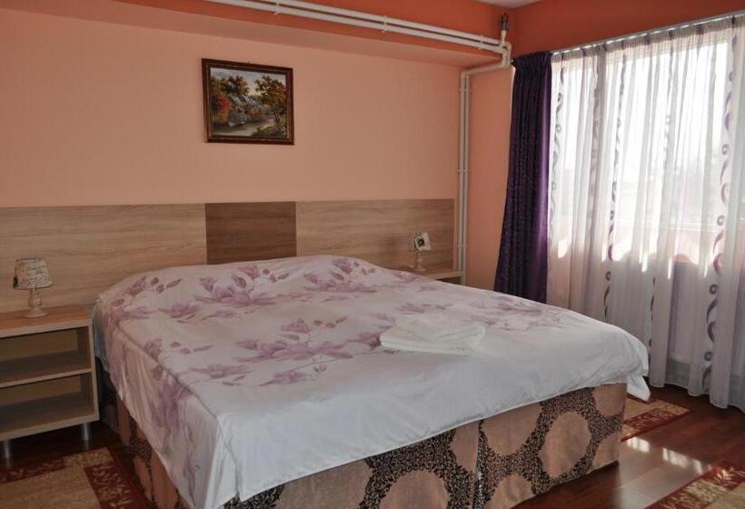 Номер Стандарт, Casa Paul