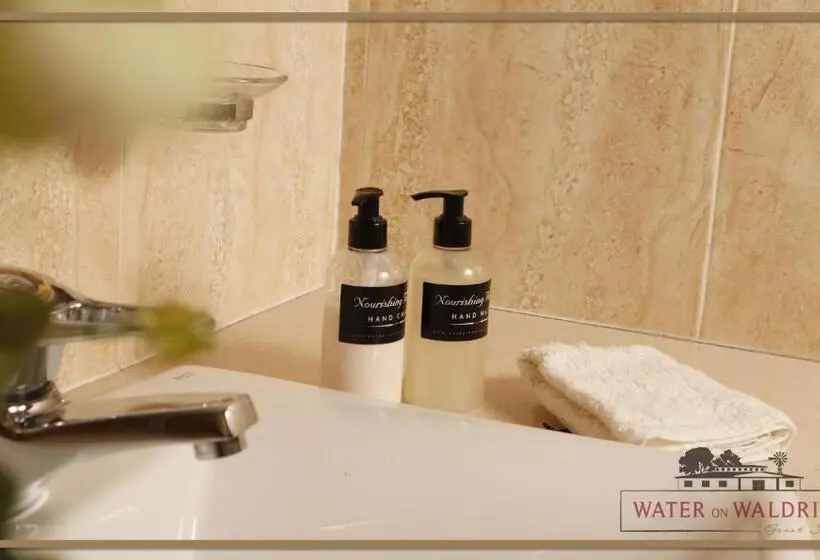 スタンダードルーム, Water On Waldrift Guesthouse