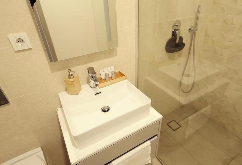 اتاق استاندارد با تخت بزرگ, Casa M