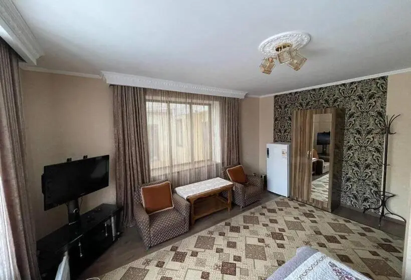 اتاق استاندارد, Guest House Eles