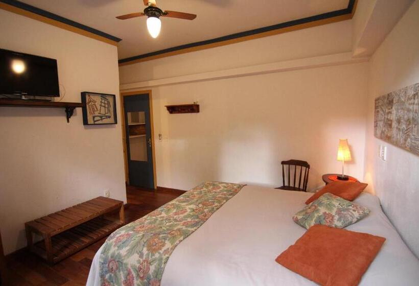 חדר דלוקס לשלושה, Pousada Relíquias Do Tempo