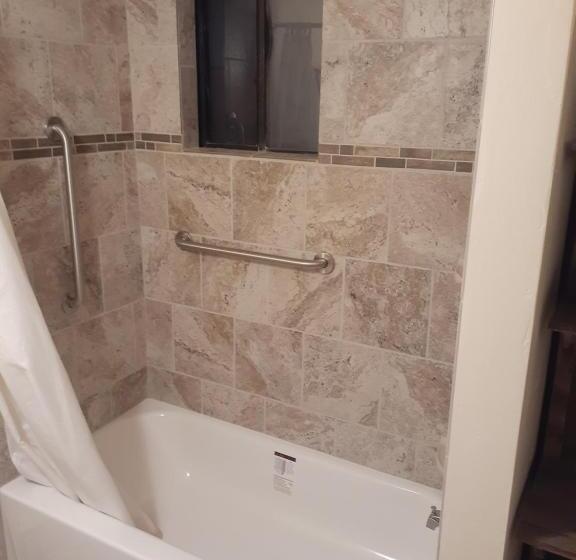 침실 2개 스위트, Stagecoach Suites