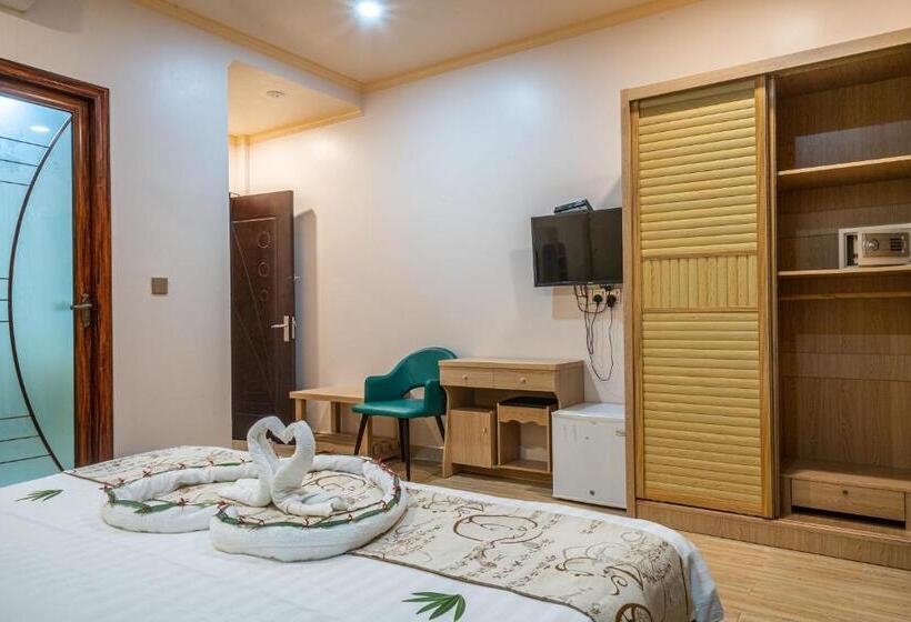 Tengerre Néző Superior Szoba, Sunrise Beach