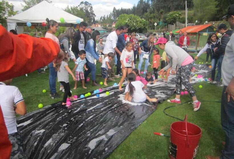 家庭间, Villa Libertad