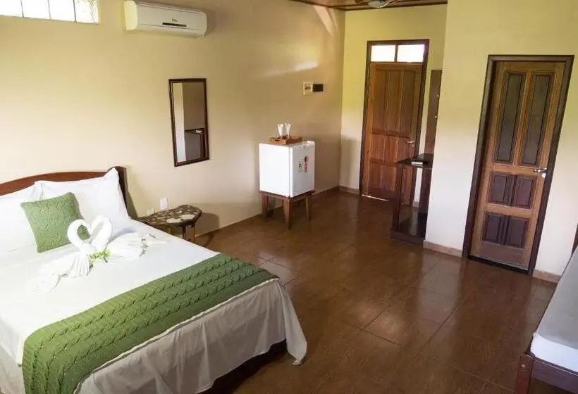 スタンダード4人部屋, Amazônia Parksuítes