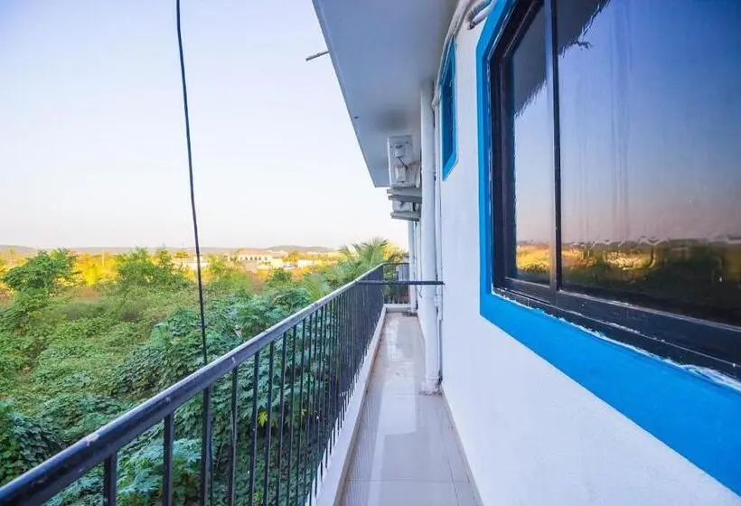 اتاق لوکس, Jovinhos Place