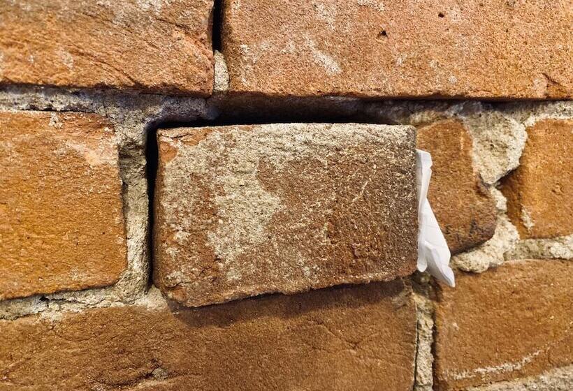 إستوديو ديلوكس, Eighteenninety Sleepover