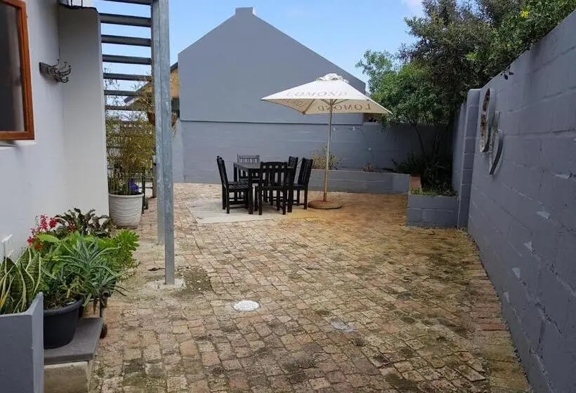 اتاق لوکس خانوادگی, Hemel En Aarde Village Accommodation