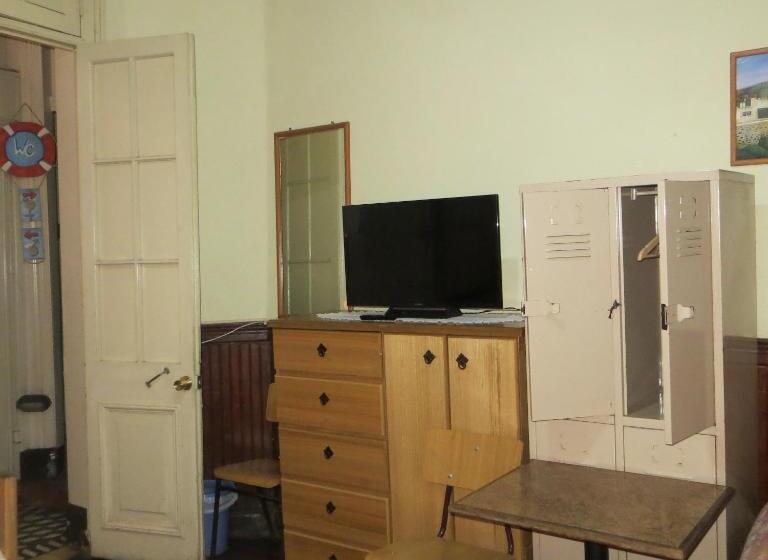 اتاق استاندارد چهار تخته, Hostal El Rincon Marino