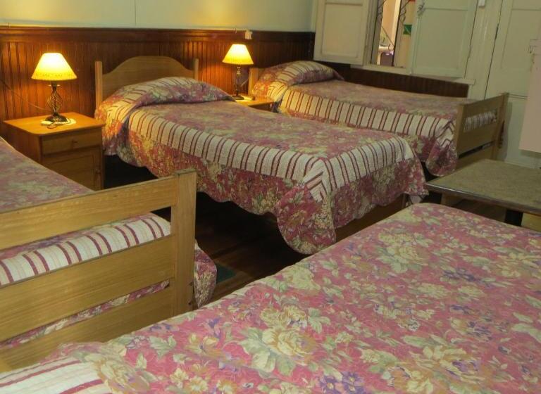 اتاق استاندارد چهار تخته, Hostal El Rincon Marino
