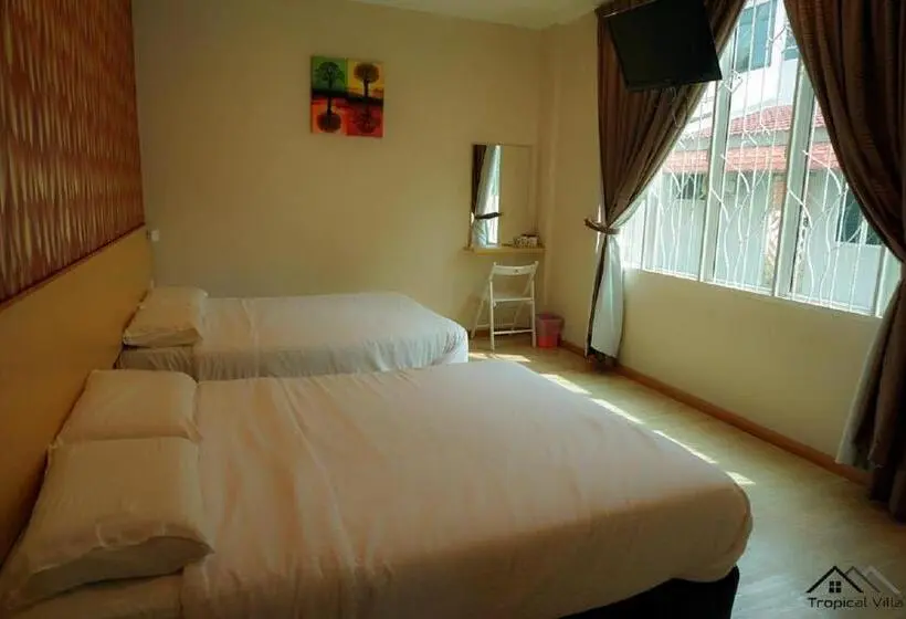 Superior-perhehuone, Tropical Villa Kuantan