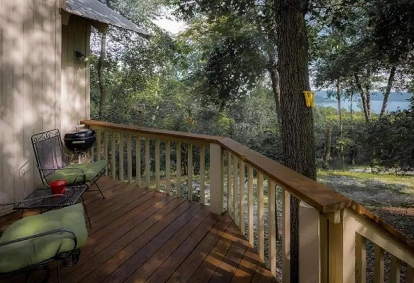 ２ベッドルームハウス, Beaver Lake Cottages