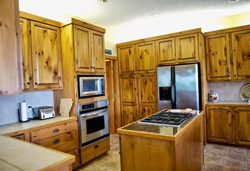 １ベッドルームハウス, Beaver Lake Cottages