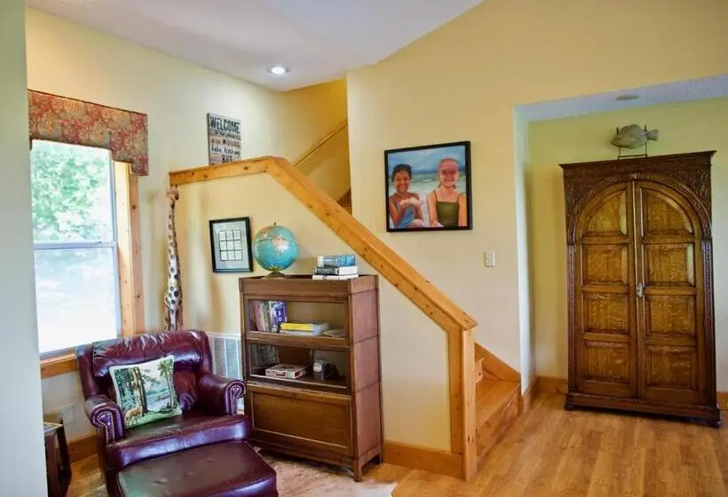 １ベッドルームハウス, Beaver Lake Cottages