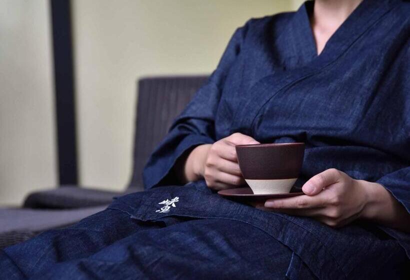 חדר סטנדרט, Kyousen